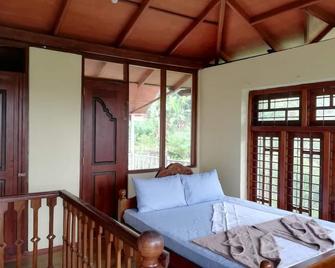 Lourdes Eco Bungalow - Haputale - Bedroom