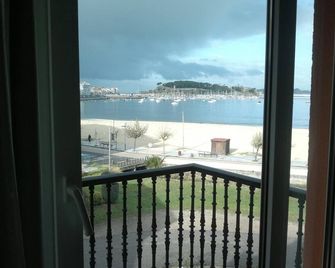Bahia Bayona - Bayona - Balkon