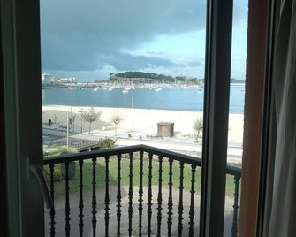 Bahia Bayona - Bayona - Balkon