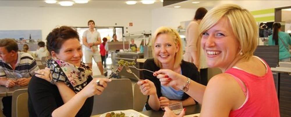 Jugendherberge Horner Rennbahn - Hostel - המבורג