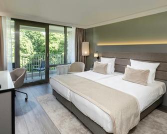 فندق ليوناردو هانوفر - هانوفر - غرفة نوم