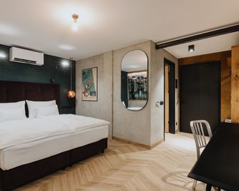 One66 Hotel - Ljubljana - Schlafzimmer