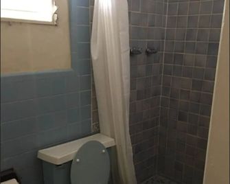 Midtown Guest House - סנט תומאס