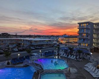 El Coronado Resort - Wildwood Crest - Bể bơi