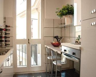 Via Roma - Regio de Calabria - Cocina