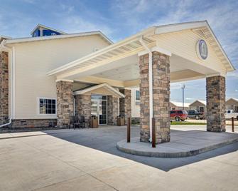 Cobblestone Inn & Suites - Big Lake - Big Lake - Будівля