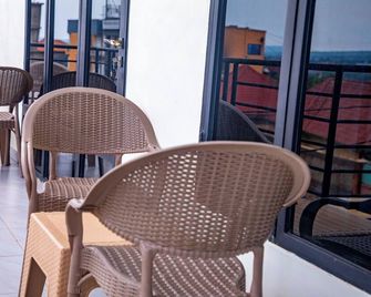 Kigali Fantastic Apartment - קיגאלי - מסעדה