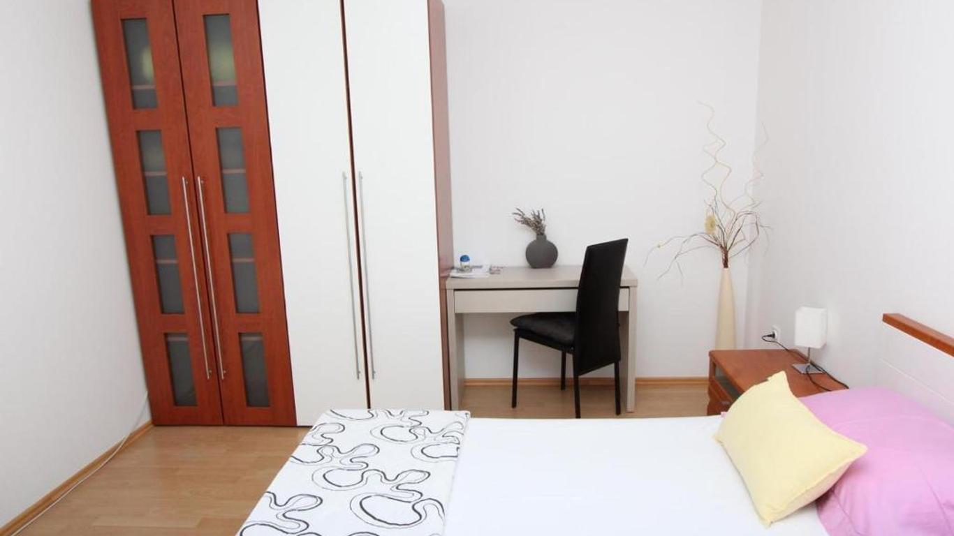 Rooms and Apartment Luana