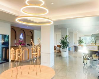 Rua Rasada Express - Trang - Hall d’entrée