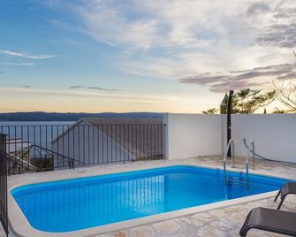 Villa Petit in Brela, private pool - Brela - Piscina