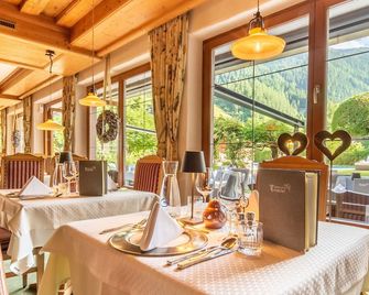 Alpenhotel Tirolerhof - Neustift im Stubaital - Nhà hàng