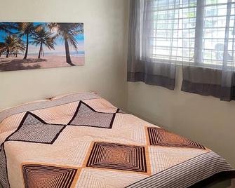 Guayacan Guest House @ La Parguera - Cayo Laurel - Lajas - Bedroom