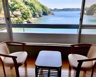 Hotel Nagisaya - Nachikatsuura - Balcón