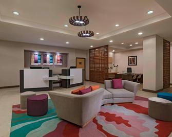 Fairfield by Marriott San Salvador - סן סלבדור - טרקלין