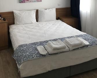Tay Pansiyon - Bodrum - Bedroom