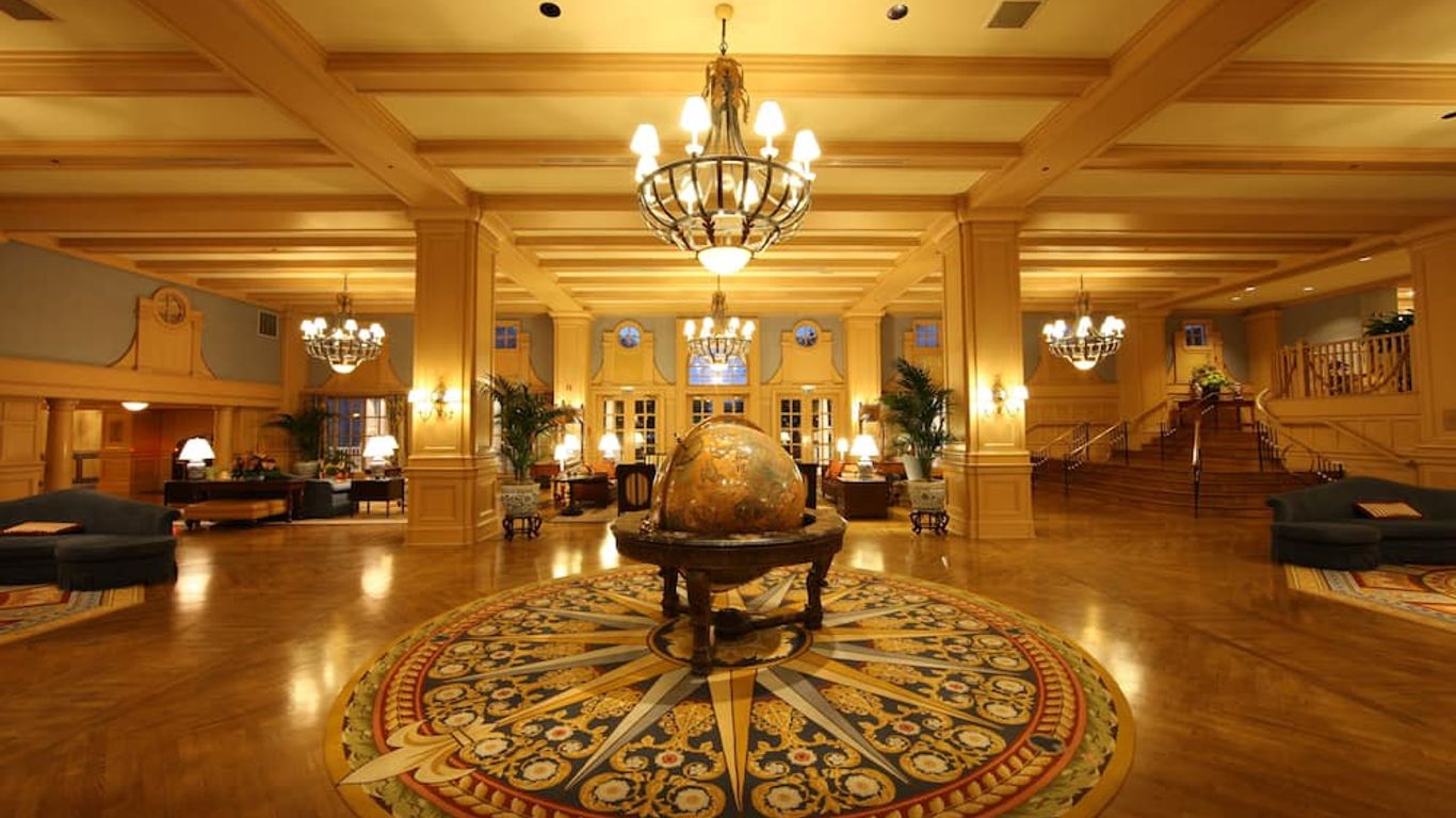 Disney's Yacht Club Resort