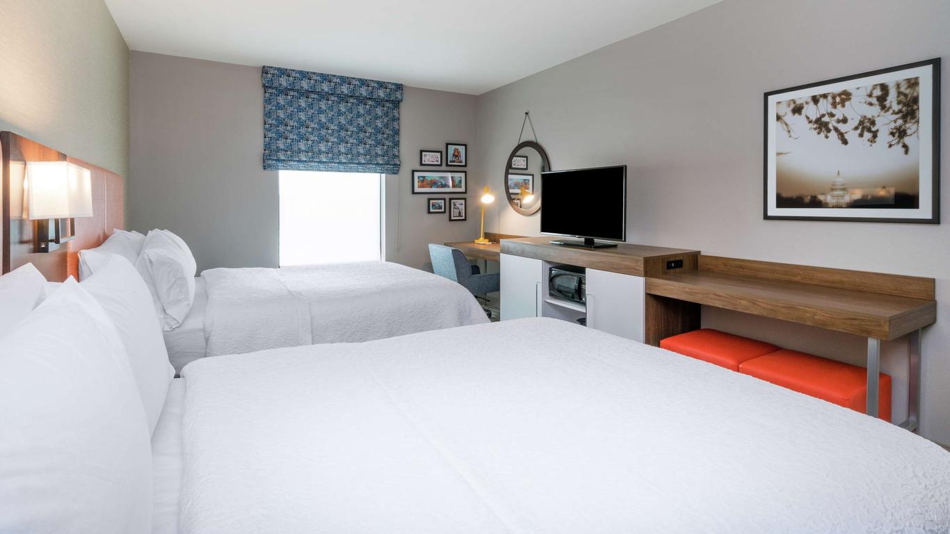 هامبتون إن آند سويتس جليناردن/ واشنطن دي سي