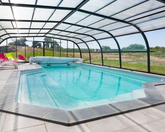 Ti Oan - Pleudaniel - Gîte - Pleudaniel - Piscina