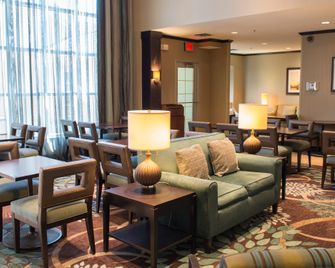 Staybridge Suites Fargo By IHG - Fargo - Area lounge