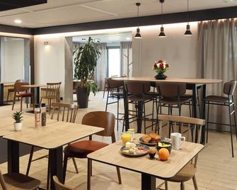 Campanile Nature - Epône - Épône - Restaurant