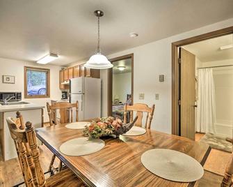 Charming Columbus Apt Along Yellowstone River - Columbus - Comedor