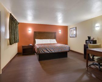 Rodeway Inn & Suites New Orleans East - New Orleans - Soverom