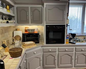 Gite paisible a la Roche - La Tour-Blanche-Cercles - Cocina