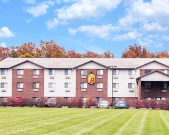 Super 8 by Wyndham Richfield Area - Richfield - Building