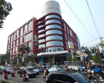 Amaris Hotel Senen - Yakarta - Edificio
