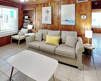 Sea Glass Suites 2 - Topsail Beach - Sala de estar