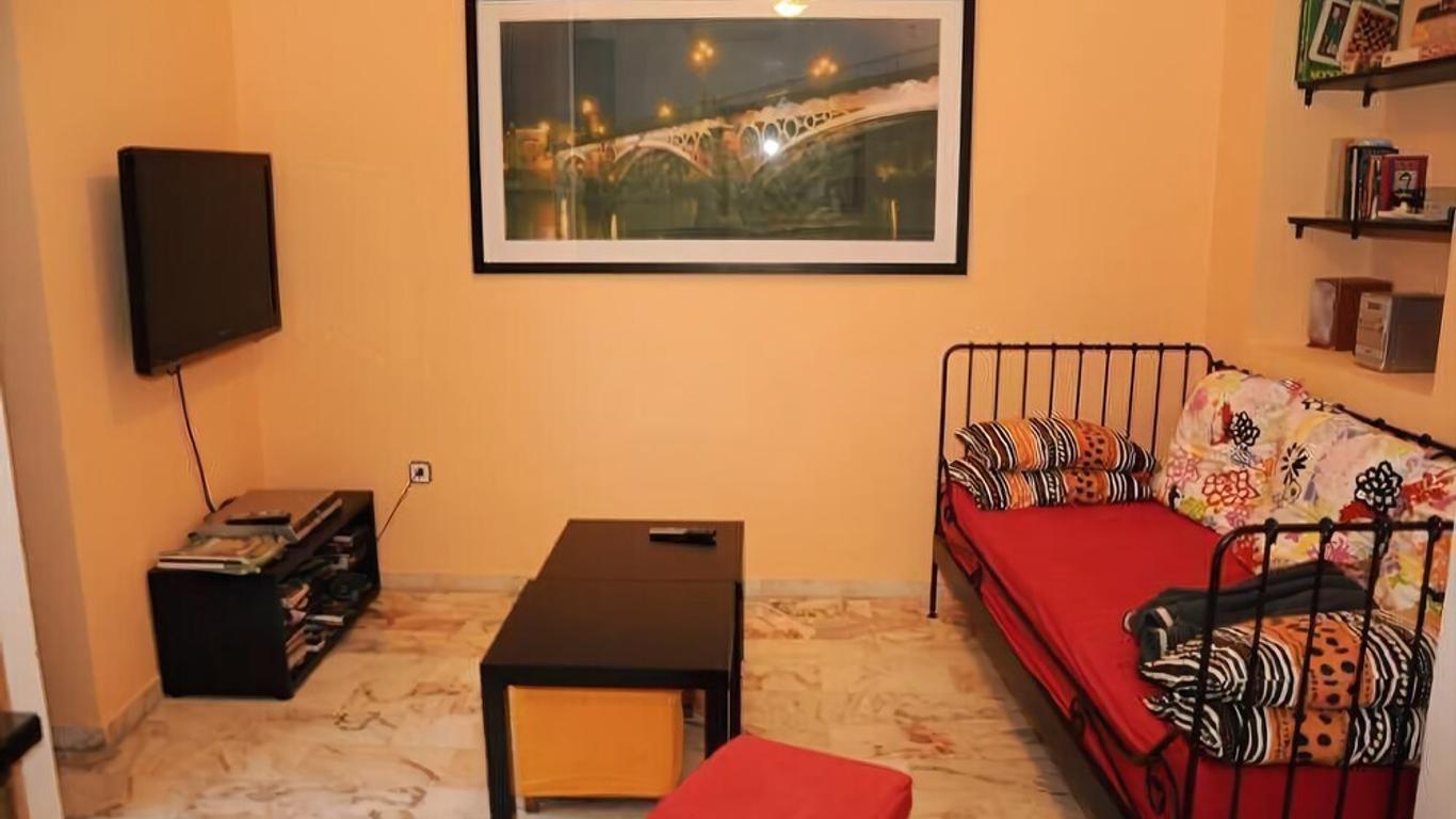 Hostel Triana Backpackers