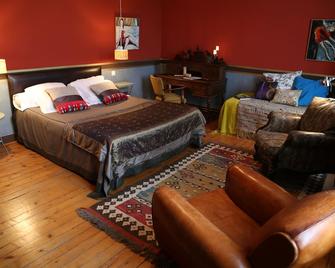 Le Grand Duc - Valenciennes - Schlafzimmer