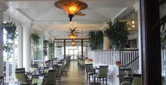 2417 at Lihue Oceanfront Resort - Lihue - Restaurante