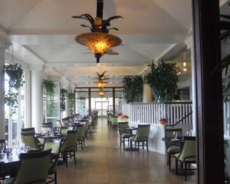 2417 at Lihue Oceanfront Resort - Lihue - Restaurant