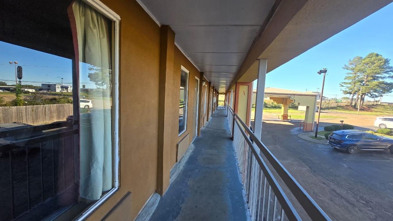 Diamond Inn Motel By OYO Jackson Hwy 80- I-20