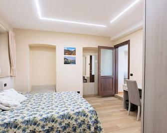 Residence la Sorgiva - Pollone - Habitación