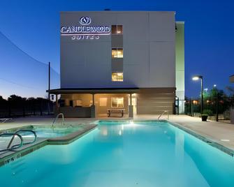 Candlewood Suites Roswell By IHG - Roswell - Pool
