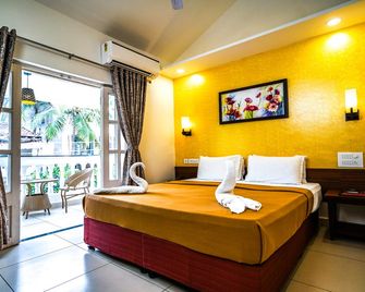 Grande Ave Maria Beach Resort - Candolim - Спальня