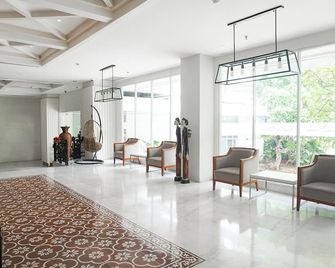 1أو4 إيربان جاكرتا جلودوك - كوتا توا - جاكرتا - ردهة