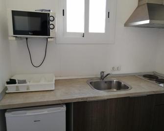 Apartamentos Arcadio - Palma de Mallorca - Kitchen