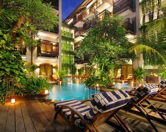 The Oasis Lagoon Sanur - Denpasar - Pool