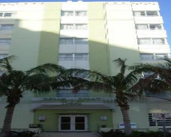 Ocean spray Hotel - Miami Beach - Building