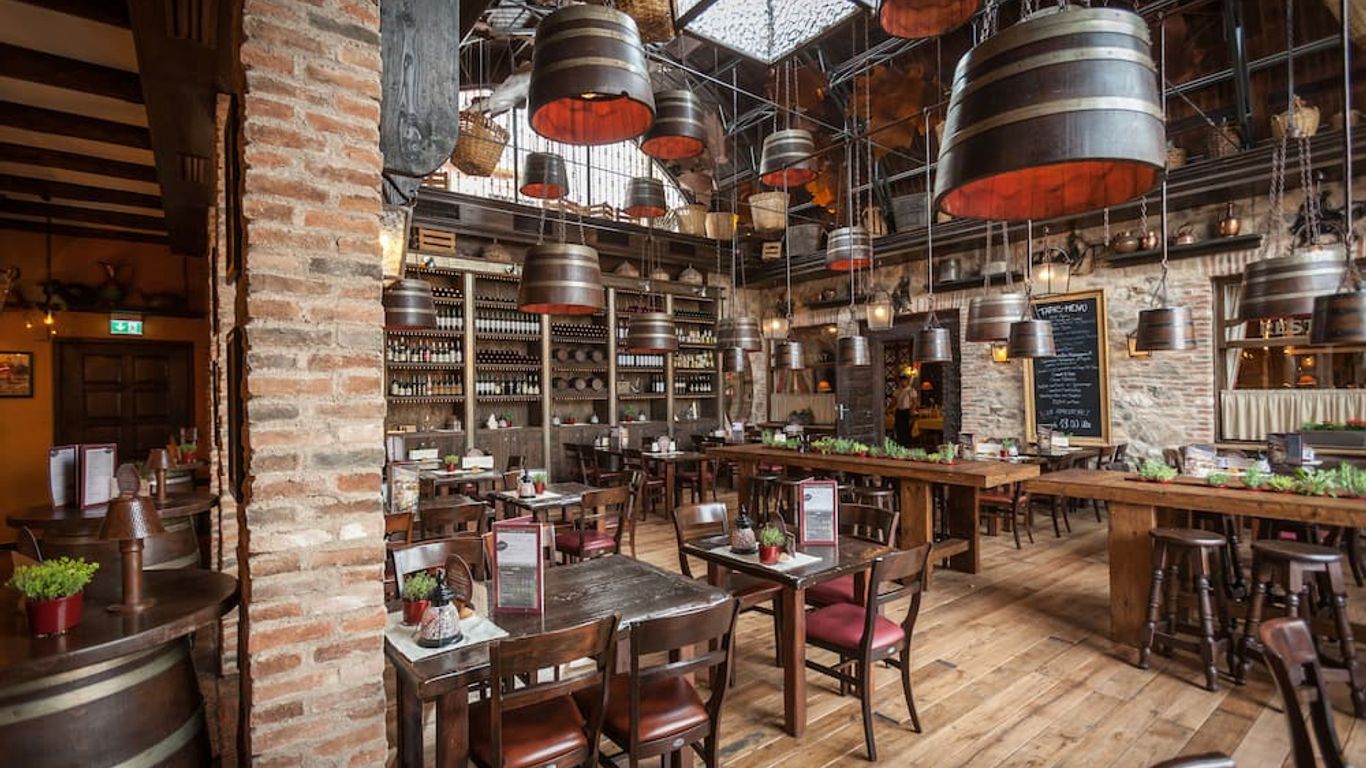 ايوروبا بارك إرليبنيس ريزورت، هوتل كاستيلو ألكازار