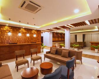 Oudomsin Vangvieng Hotel - 旺陽 - 休閒室