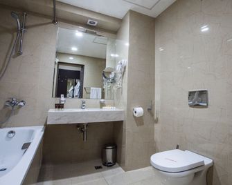 Aviatrans Hotel - Erevã