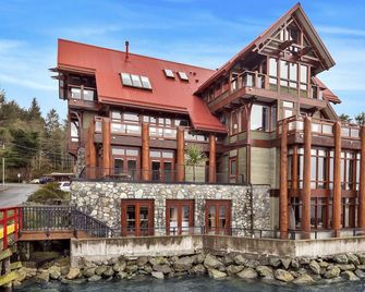 Black Rock Landing - Ucluelet - Edificio