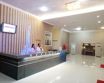 Hotel 95 - Pontianak - Receptie