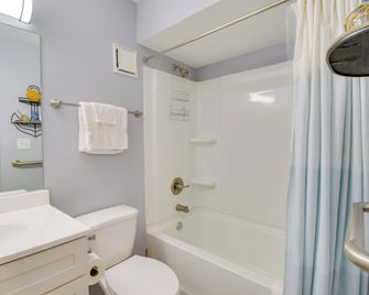 Resort Perks Gulf Shores Beach-Inspired Condo! - Gulf Highlands