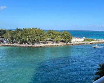 5 Star Hotel Private Studio Bal Harbour Miami Beach - Miami Beach - Beach