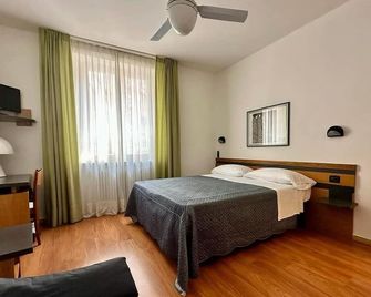 Hotel Roma Assisi - אסיסי - חדר שינה